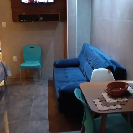 Kitnet Central: Beachside Comfort with Entertainment & Dining Balneario Camboriu Exterior photo