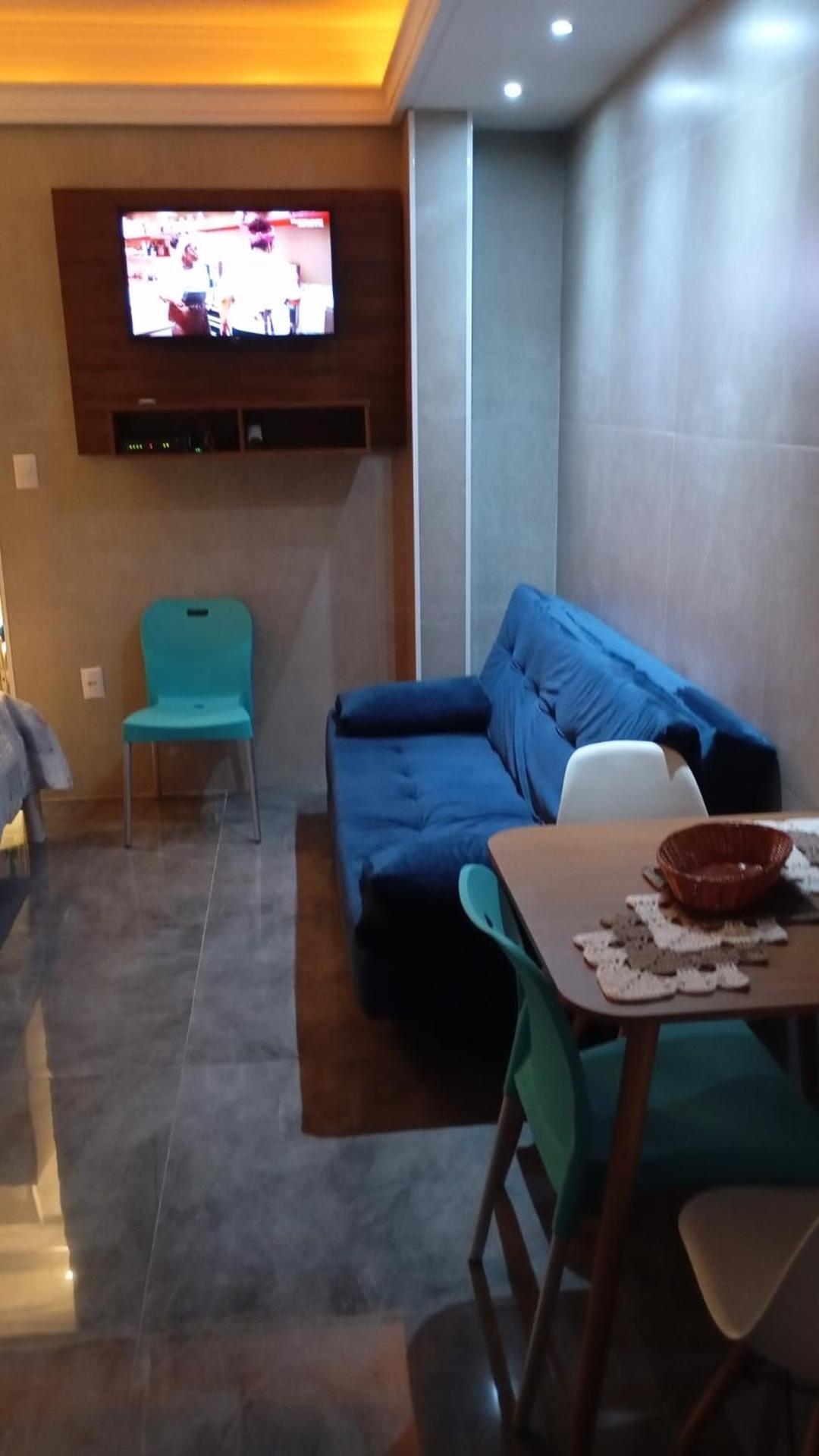 Apartment Kitnet Central: Beachside Comfort With Entertainment & Dining