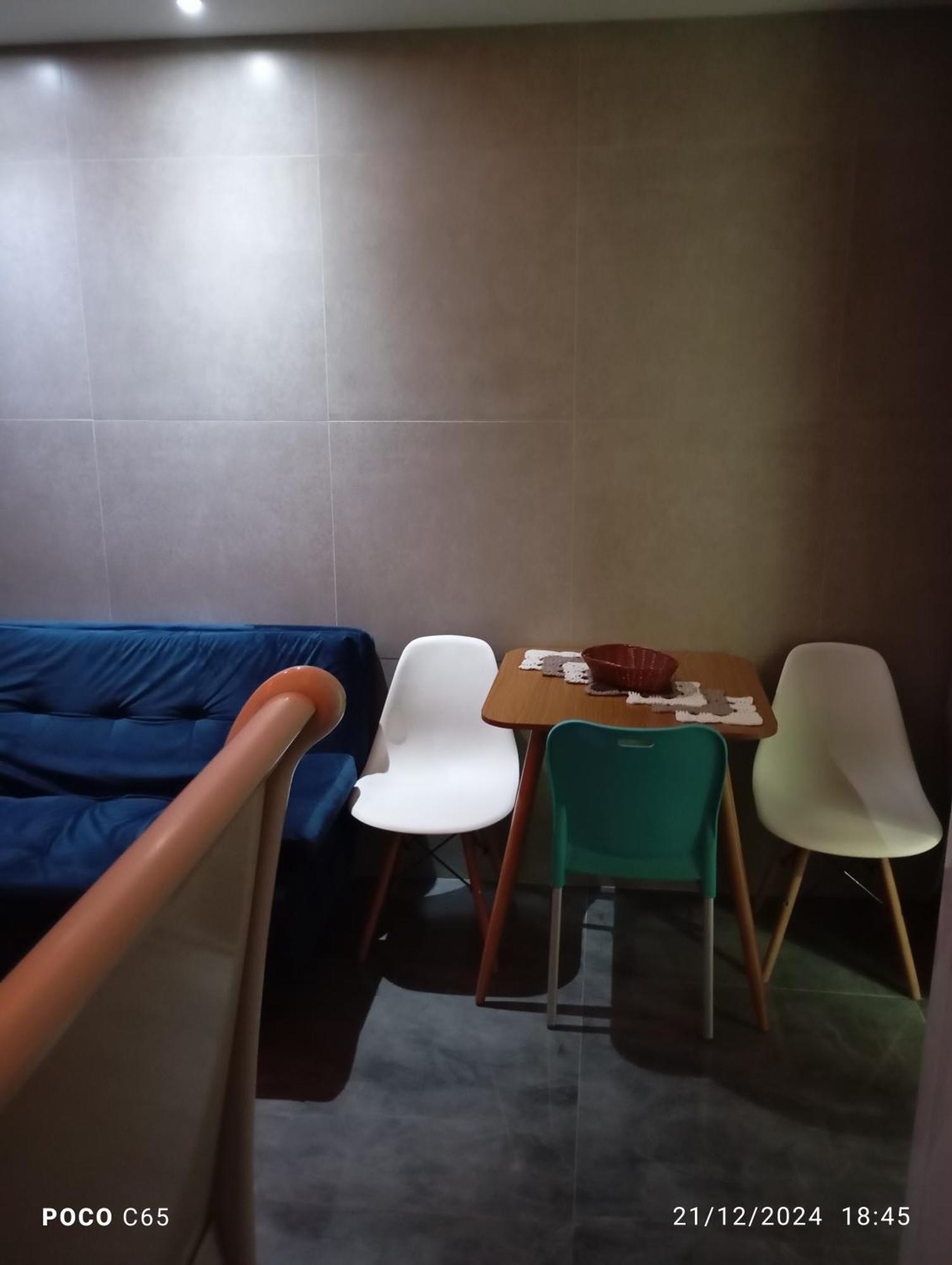 Apartment Kitnet Central: Beachside Comfort With Entertainment & Dining Balneario Camboriu